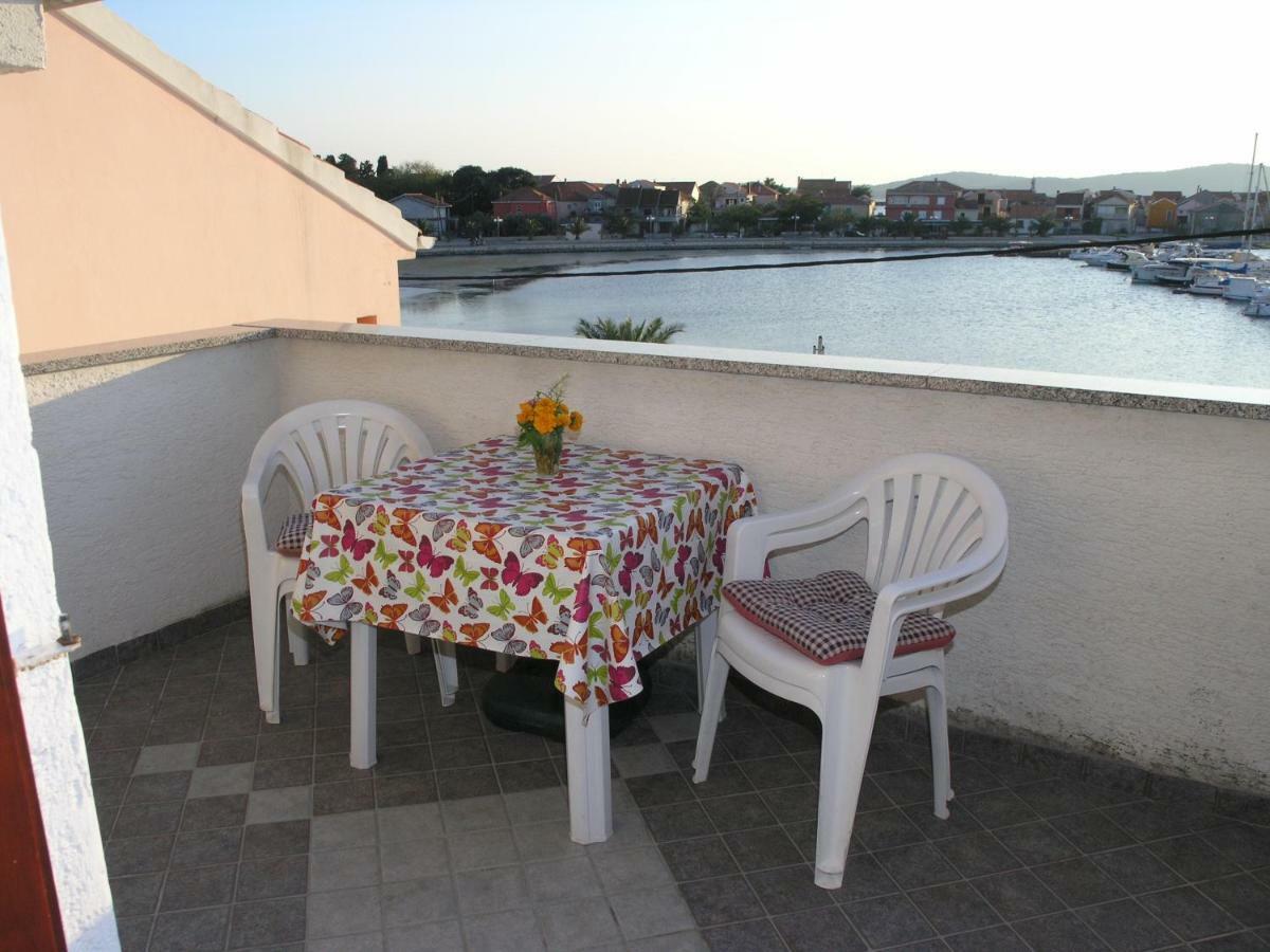 Vala Apartmani Bibinje Dış mekan fotoğraf